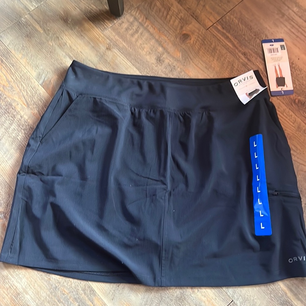 BNWT Orvis Womens Black Skort Large